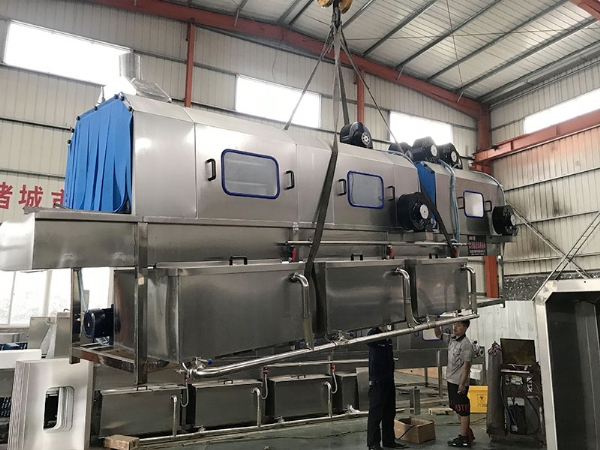 風干型洗筐機發貨現場1